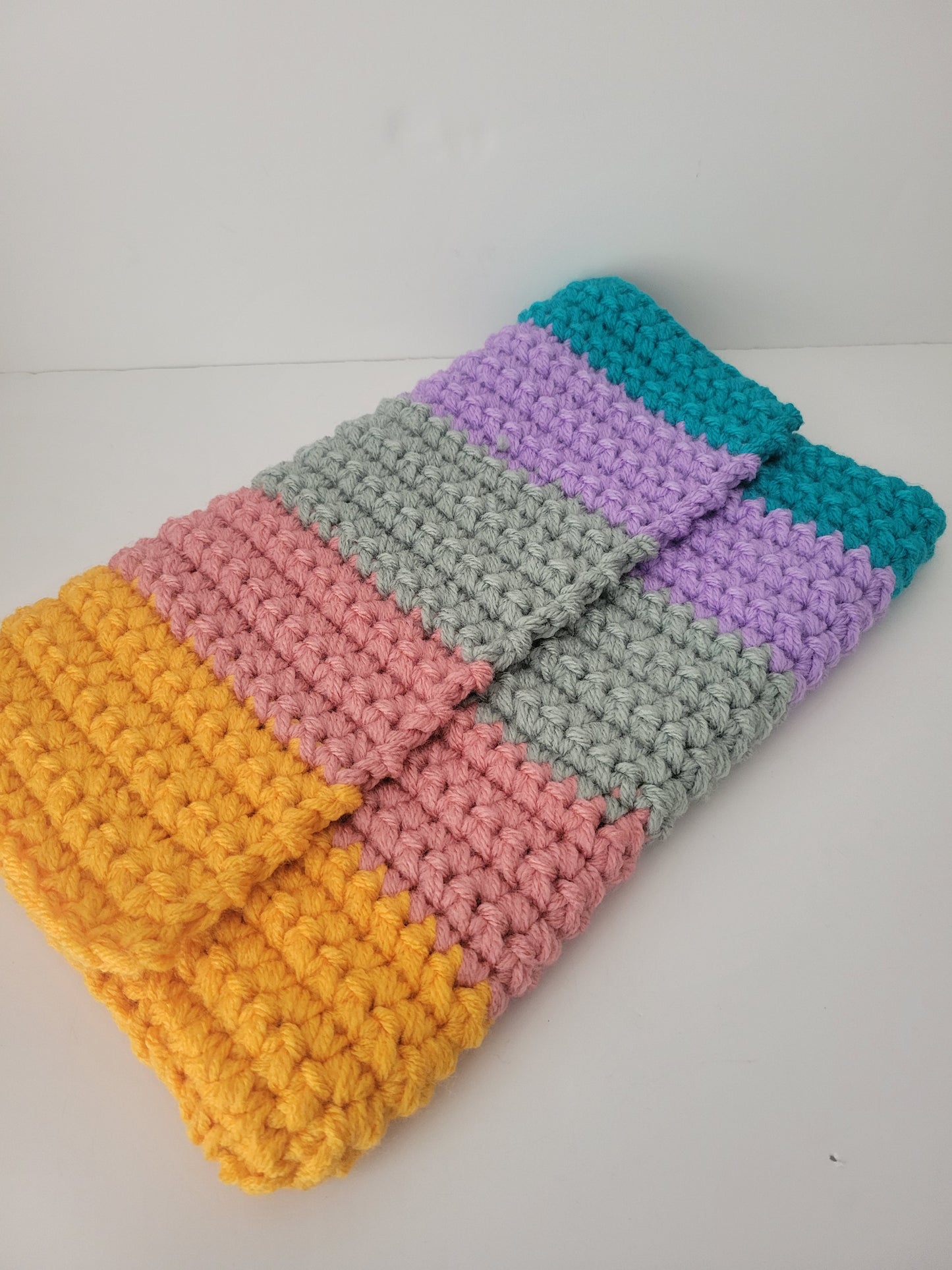 Kalei | Colorblock Acrylic Londyn