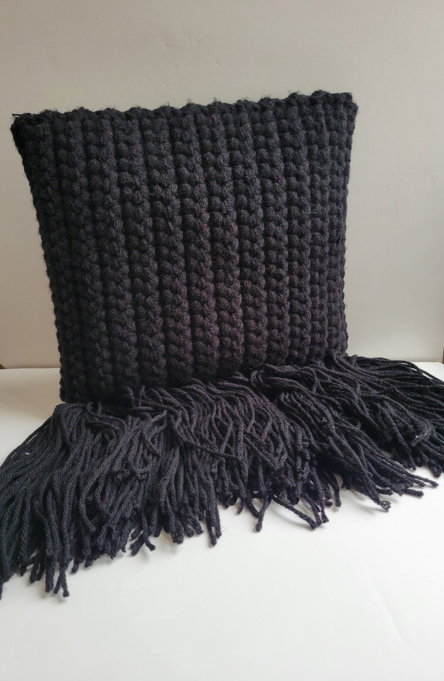 Prima Donna | Black Tassel Londyn