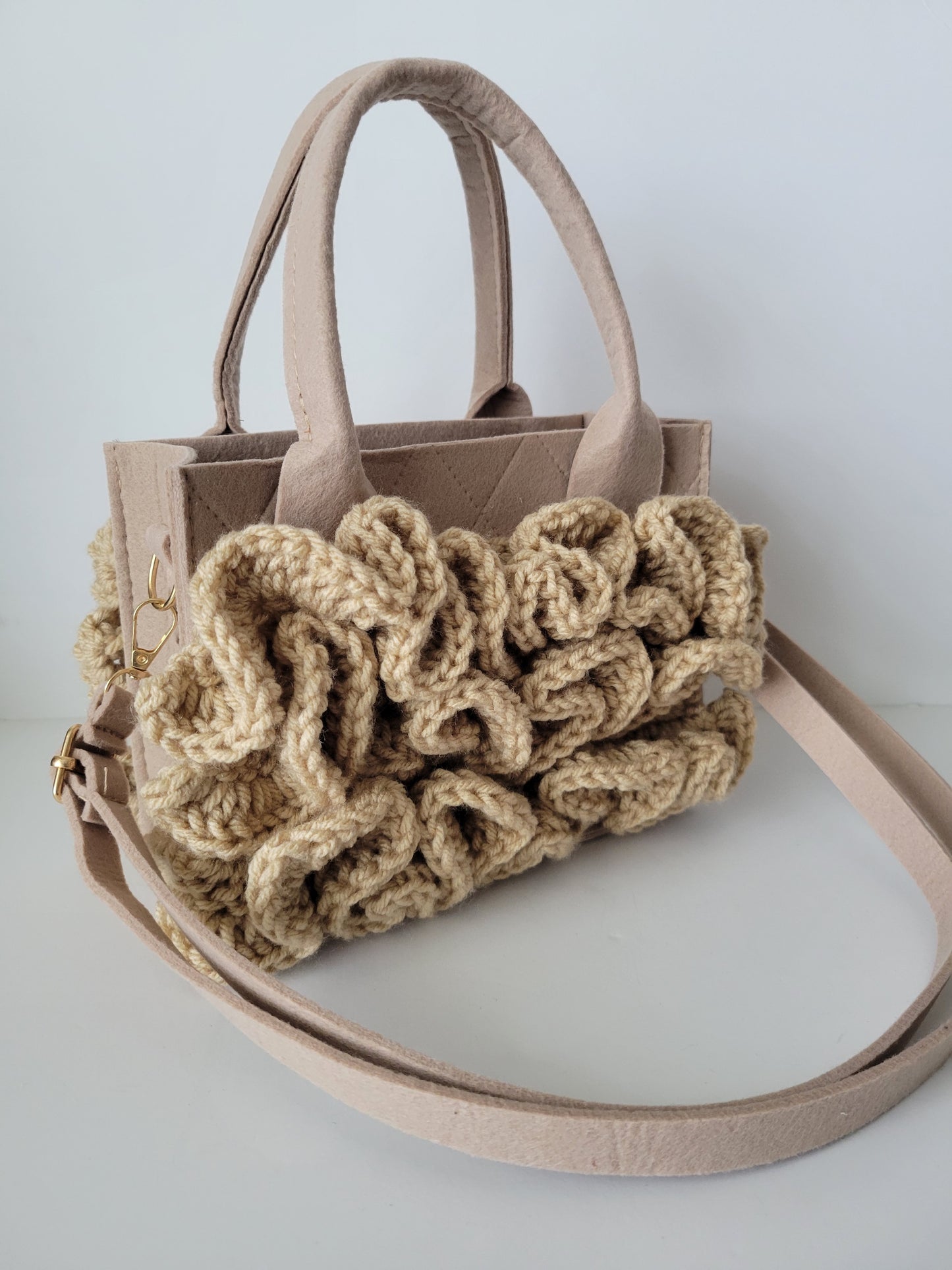 Imani | Ruffle Felt Ava