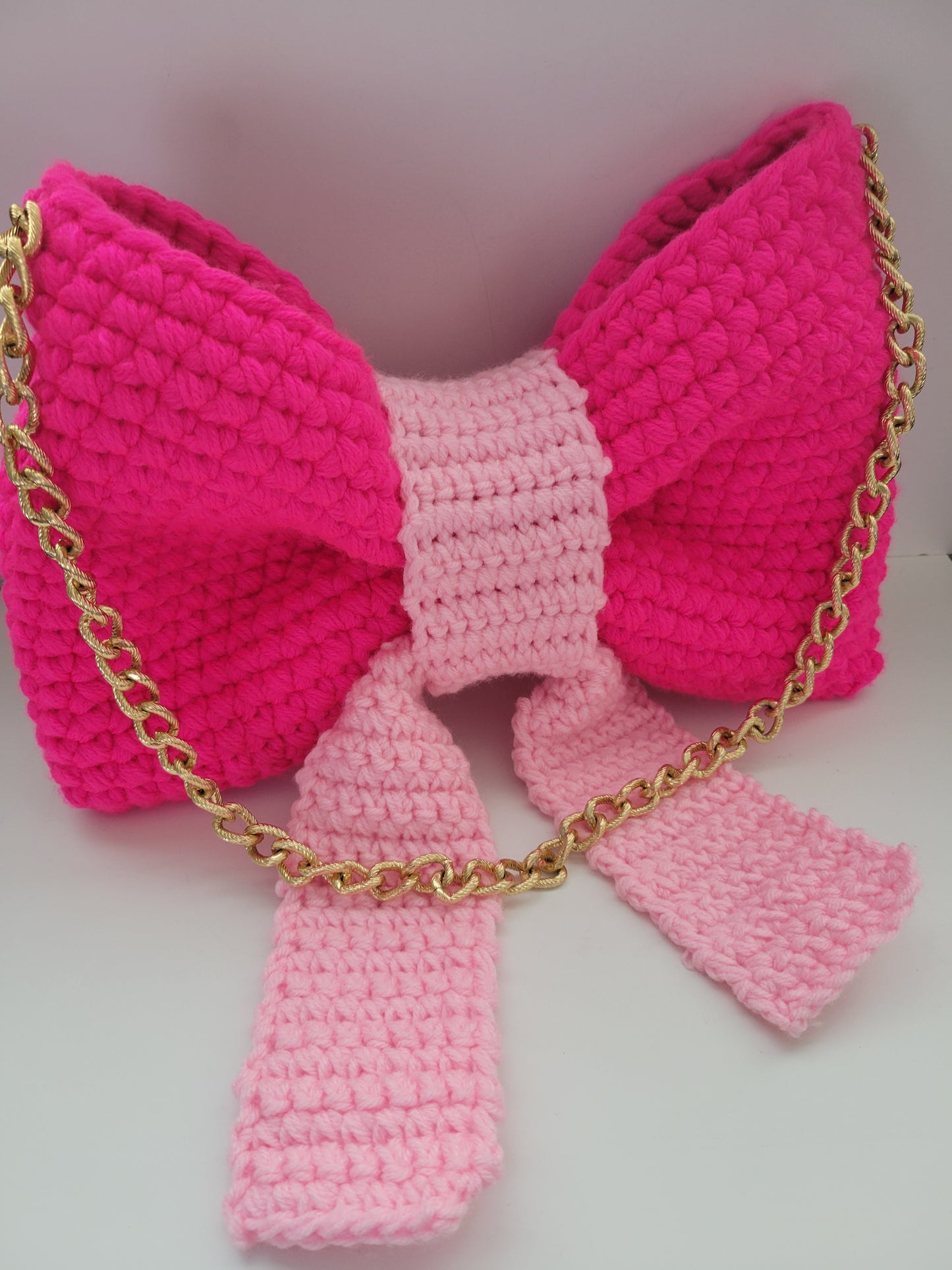 Akiko | Bright Pink Bow Stella