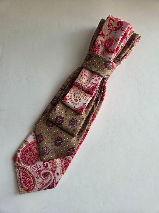 Junk Necktie