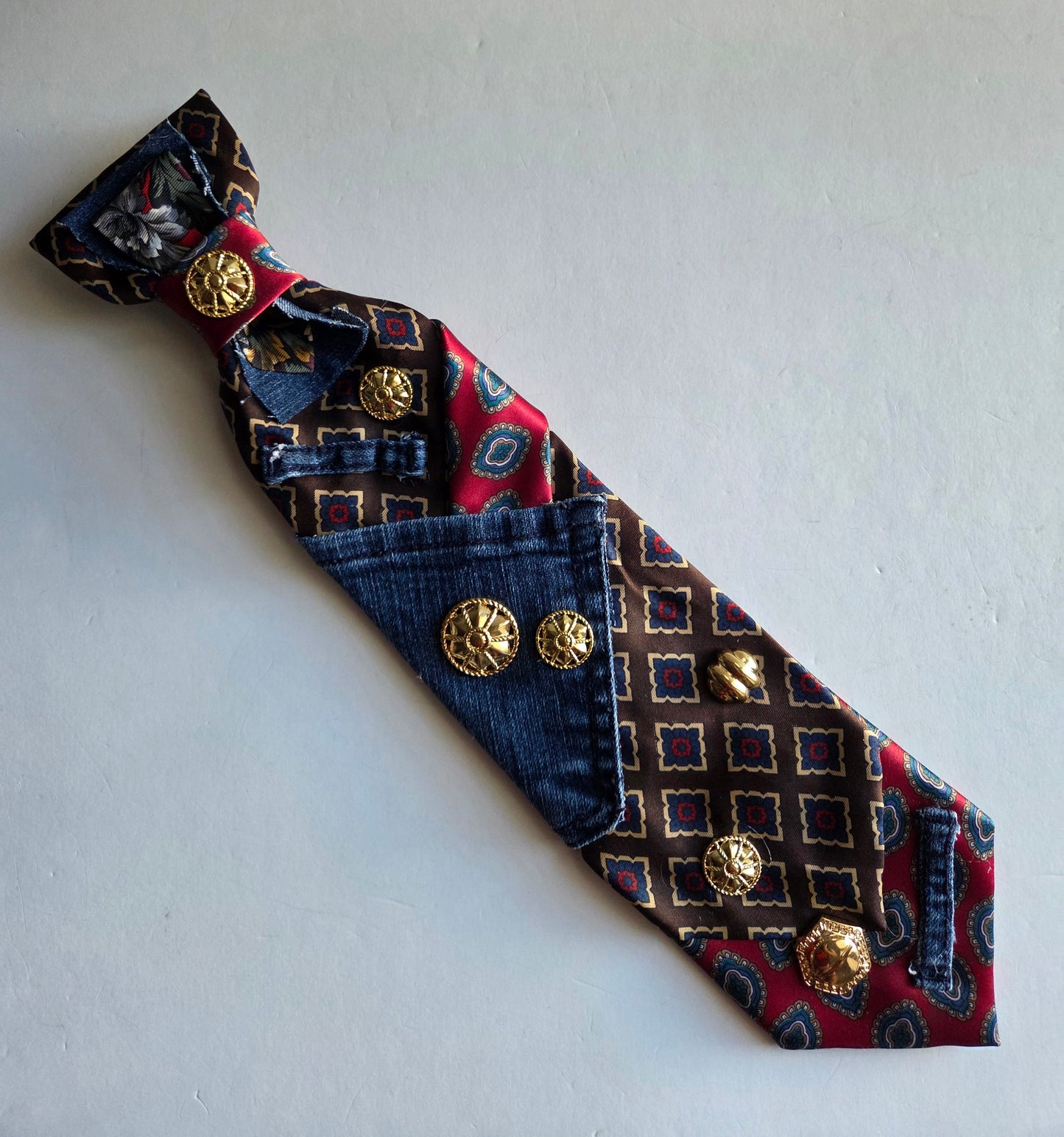 Junk Necktie