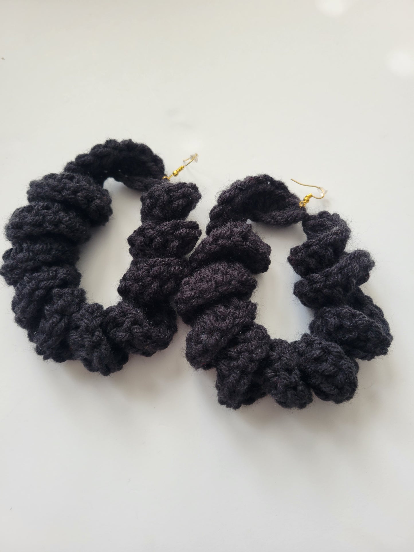 Twisted Spiral Loop