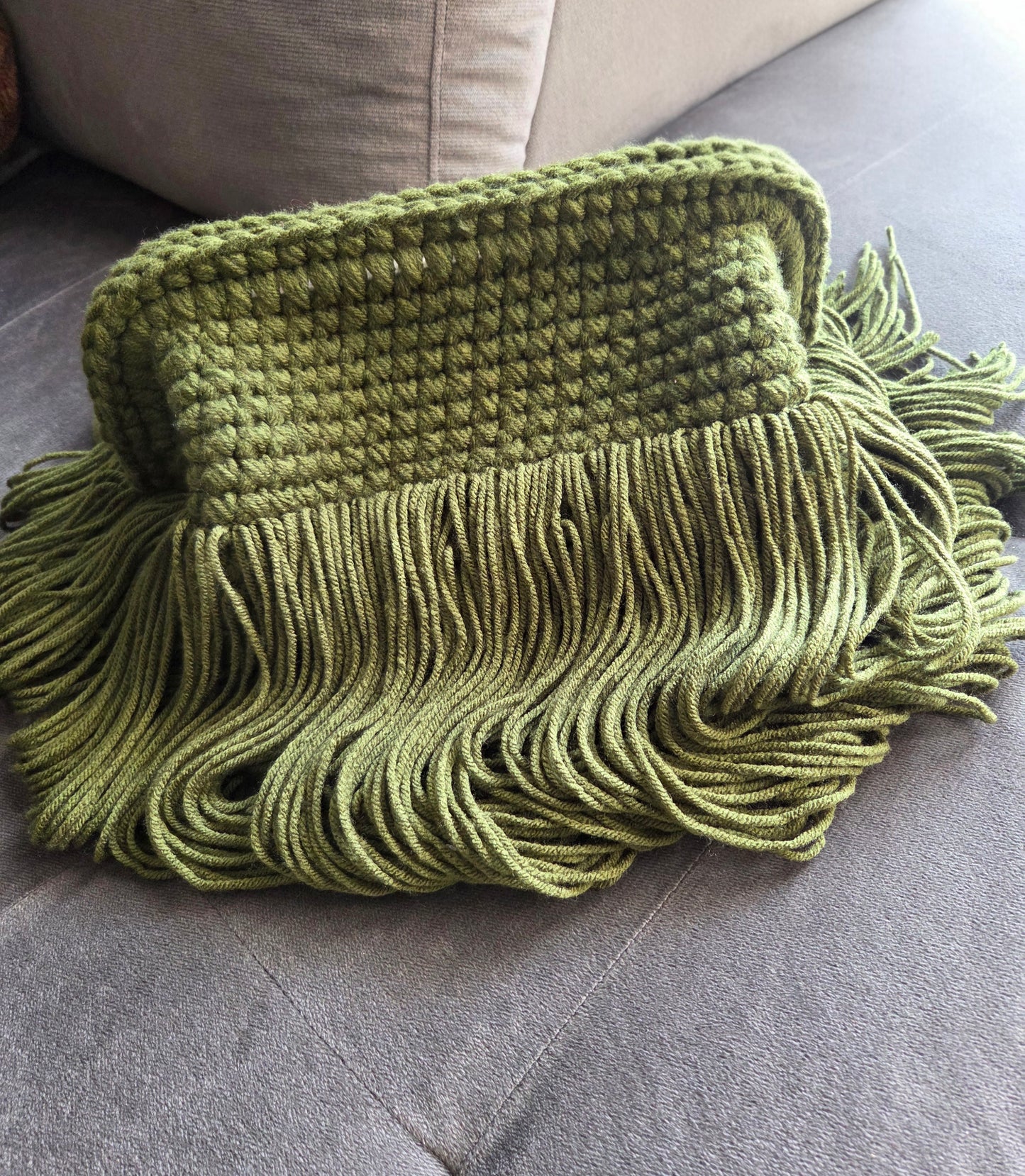 Prima Donna| Folded Accent Fringe Londyn